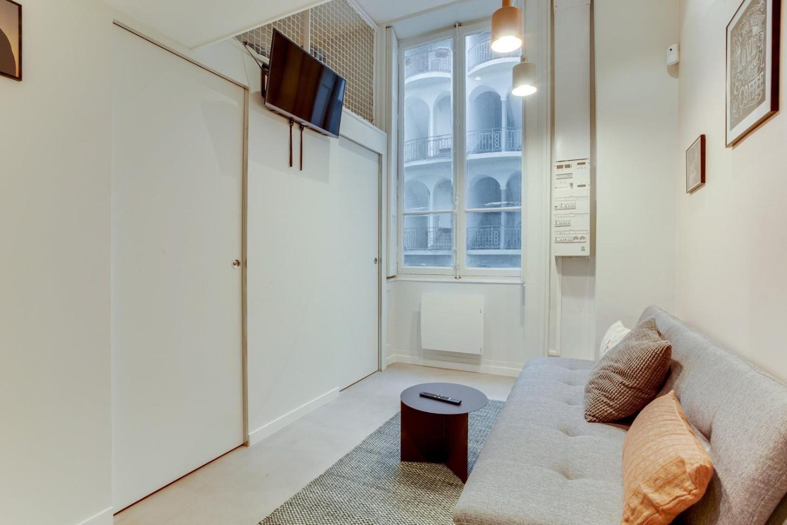 Guestready - Hotel De Ville - Hypercentre Lyon Zewnętrze zdjęcie